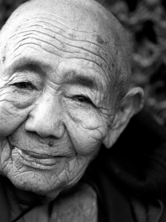 2-130204_cnt_ktmndu_bodhnath_stupa_-0560